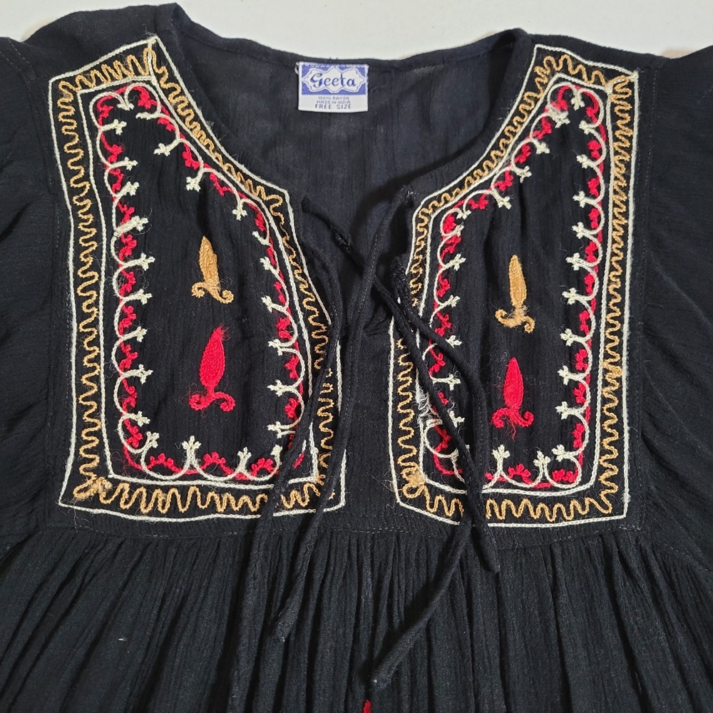Geeta Women's 100% Rayon Blouse Tunic Black Embroidery Free Size Boho 0476 - Picture 10 of 10